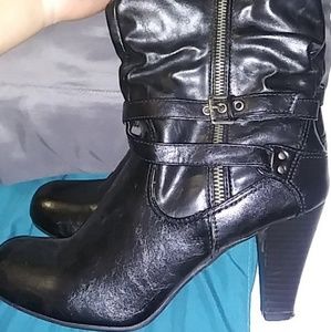 Black Leather Guess Boots